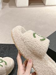 Okify Chanel White and Green Fur Slippers 34-42 - 4