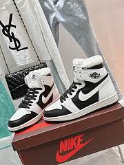 Okify Nike x Air Jordan Black and White Sneakers/Trainers 35-45 18154 - 2