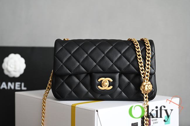 Okify Chanel Pearl Crush Black Lambskin Flap Bag 13X20X7cm - 1