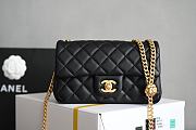 Okify Chanel Pearl Crush Black Lambskin Flap Bag 13X20X7cm - 1