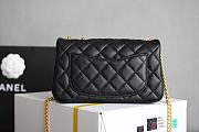 Okify Chanel Pearl Crush Black Lambskin Flap Bag 13X20X7cm - 2