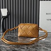 Okify Bottega Veneta Small Cassette Camel Camera Bag 21x14x7cm - 5