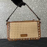 Okify Valentino Rockstud Small raffia and leather crossbody bag 19x13x7cm - 1