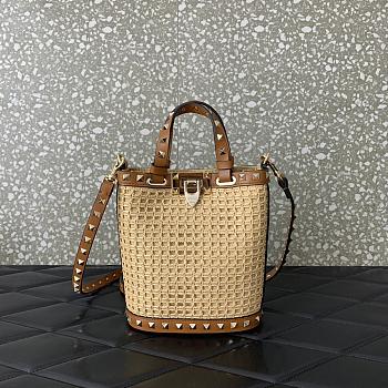 Okify Valentino Aravani Rockstud Mini Raffia Bucket Bag 16x19x8.5cm