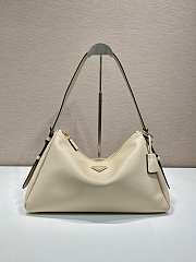 Okify Prada Aimée white leather shoulder bag 39x24x12cm - 1