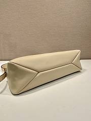 Okify Prada Aimée white leather shoulder bag 39x24x12cm - 3