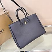 Okify Burberry Black Medium Rocking Horse Tote​ 35.5 x 18 x 28 cm  - 1