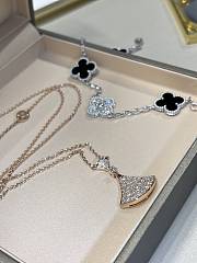 Okify Bvlgari Divas’ Dream Rose Gold Necklace - 4