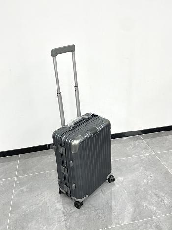 Okify Rimowa Aluminium Mercury Gray/Grey Suitcase 21 inch 