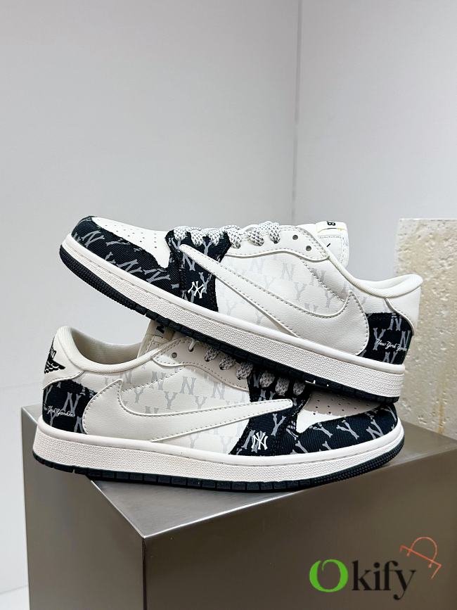 Okify Nike New York Yankees x Travis Scott Sneakers Trainers 36-45 - 1