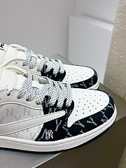 Okify Nike New York Yankees x Travis Scott Sneakers Trainers 36-45 - 3