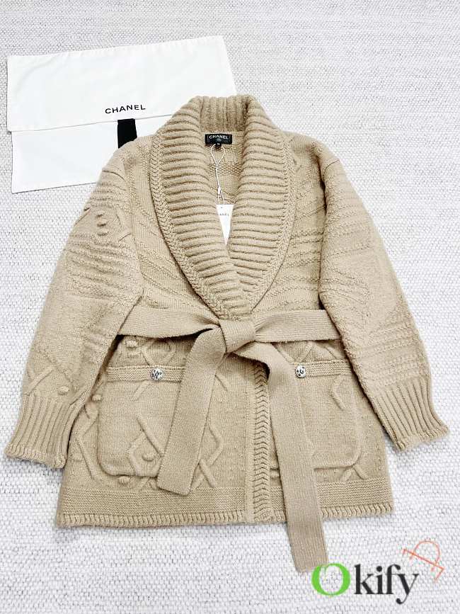 Okify Chanel Coco Neige Cardigan SML - 1