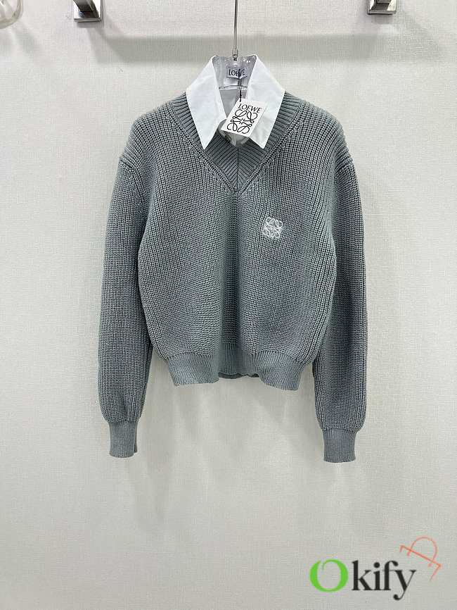 Okify Loewe white shirt collar detachable grey gray V-neck sweater SML  - 1