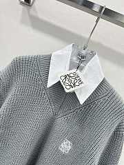 Okify Loewe white shirt collar detachable grey gray V-neck sweater SML  - 4