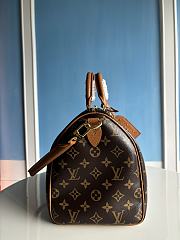 Okify Louis Vuitton Speedy Soft 30 Boho Bag 30x21x17 N87212  - 4