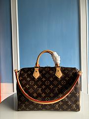 Okify Louis Vuitton Speedy Soft 30 Crafty Bag 30 x 21 x 17 cm M11945 - 2