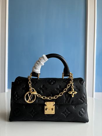 Okify Louis Vuitton Black Nano Madeleine Bag 12.5 x 6 x 21 cm M12144