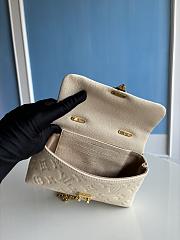 Okify Louis Vuitton Cream Nano Madeleine Bag 12.5 x 6 x 21 cm M12145 - 3