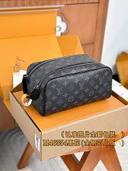 Okify Louis Vuitton Dopp Kit Black Bag 28 x 15 x 16.5 cm M46354 - 1