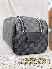 Okify Louis Vuitton Dopp Kit Toilet Pouch Black Bag 28 x 15 x 16.5 cm N40127 - 4