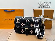 Okify Louis Vuitton Diana Baguette Bag 25x15cm  - 1