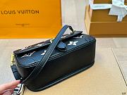 Okify Louis Vuitton Diana Baguette Bag 25x15cm  - 4