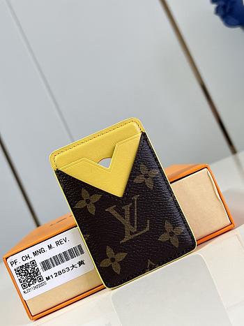 Okify Louis Vuitton Porte Cartes Magnet Card Holder in Yellow 6.5 x 9.5 x 0.5 cm M12853