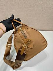 Okify Prada Re-Edition 1978 Re-Nylon and Saffiano Bag in brown 17x16x31cm - 2