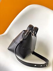 Okify Fendi ByTheWay Boston Bag in black 27x13x15cm  - 5