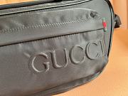 Okify Gucci Small black nylon crossbody bag with logo 34x15x10cm - 3