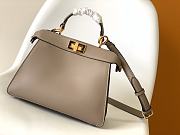 Okify Fendi Small Peekabo ISeeU Beige Leather Bag 27x9.5x21cm - 1