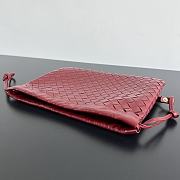 Okify Bottega Veneta Intrecciato calfskin leather dustbag with transformable strap in dark red 32x23cm - 4