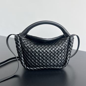 Okify Bottega Veneta Cobble Top Handle Bag in black 23x11x8cm 