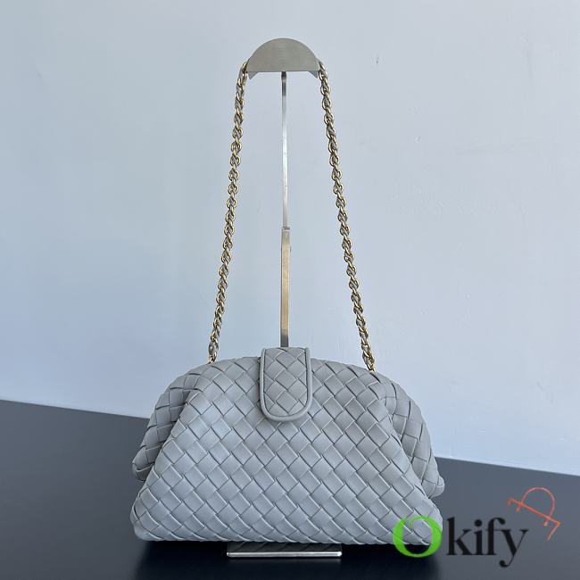 Okify Bottega Veneta Lauren 1980 clutch metal chain with light blue tubular leather MXN 89 400 31.5x16.5x11cm - 1