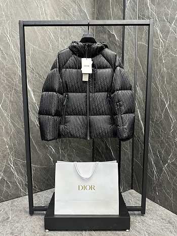 Okify Dior oblique print hooded down jacket in black