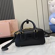 Okify MiuMiu Small Arcadie Leather Bag in Black 22x10.5x7.5cm - 1