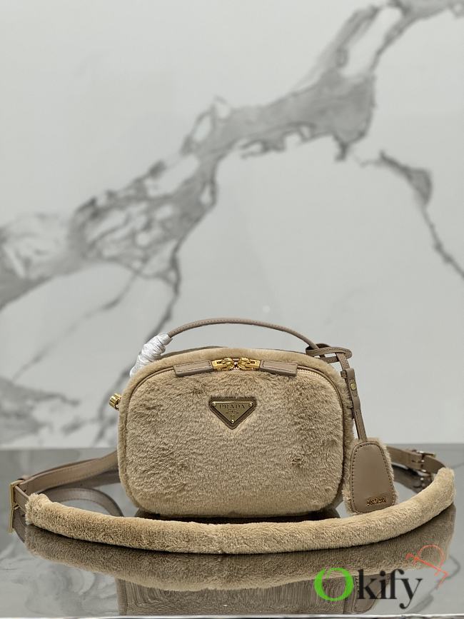 Okify Prada Odette shearling mini-bag 19.5x13x6cm - 1