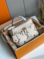 Okify Louis Vuitton Vanity PM in cream 19x13x11cm M45599  - 1