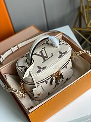 Okify Louis Vuitton Vanity PM in cream 19x13x11cm M45599  - 3