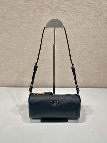 Okify Prada Underarm Bag in black 22x9x7.5cm 