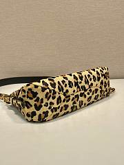 Okify Prada Aimèe medium printed leather shoulder bag 31x18x10cm - 5