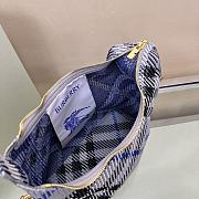 Okify Burberry Mini Peg Duffle Bag in lichen 21.5 x 10.5 x 23cm - 3