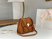 Okify Chloe Small Penelope soft shoulder bag in brown grained leather 25x20x10cm - 5