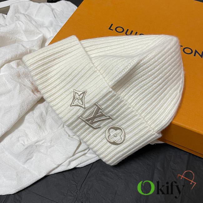 Okify Louis Vuitton White Wool Beanie  - 1