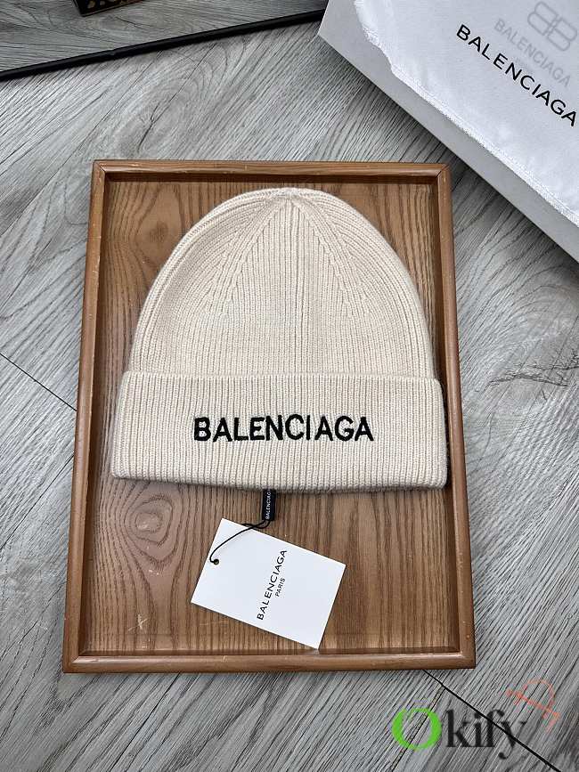 Okify Balenciaga Beige Beanie  - 1