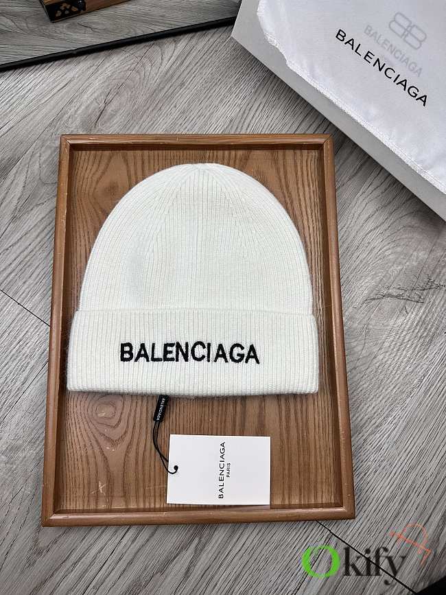 Okify Balenciaga White Beanie  - 1