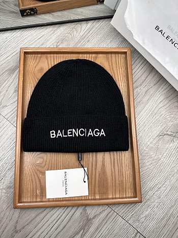 Okify Balenciaga Black Beanie 