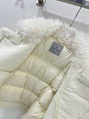 Okify Moncler White Down Jacket SML 18973 - 2