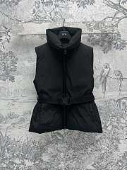 Okify Dior DiorAlps Belted Puffer Vest with contrasting logo prints SML - 1