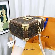 Okify Louis Vuitton Camera Box 16x13x7.5 cm M10079 - 3